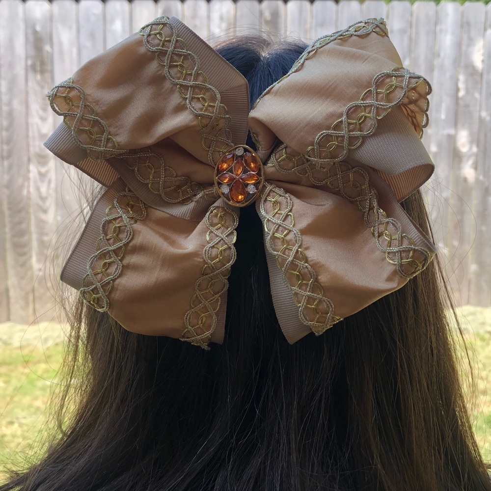 Brown/Tan Farmhouse Bow